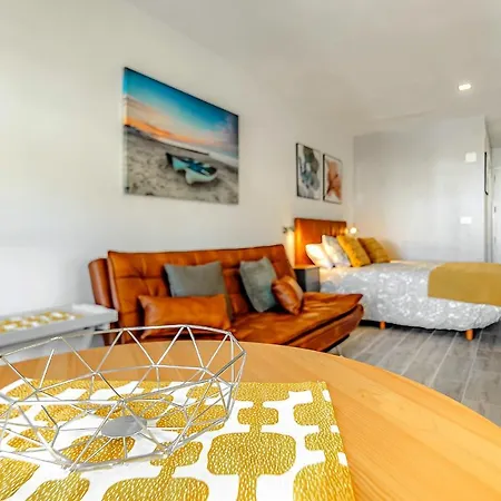 Home2Book Central Studio Near Playa Del Muelle * Puerto de la Cruz (Tenerife)