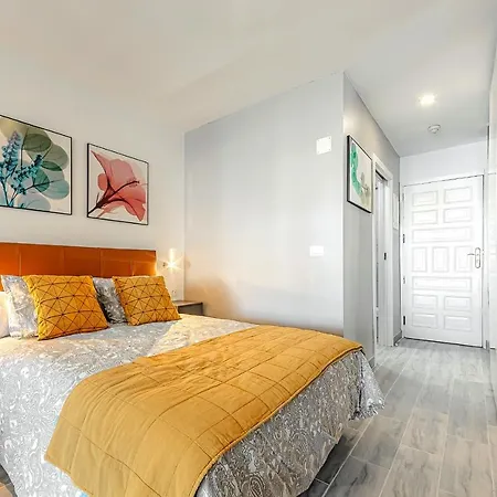Home2Book Central Studio Near Playa Del Muelle Puerto de la Cruz (Tenerife)
