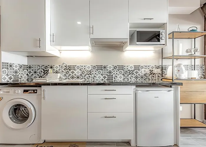 Home2book Near Playa Del Muelle