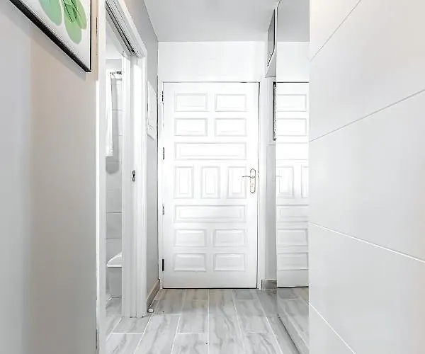 Home2book Near Playa Del Muelle Apartament