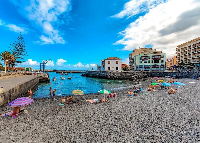 Home2book Near Playa Del Muelle Apartment