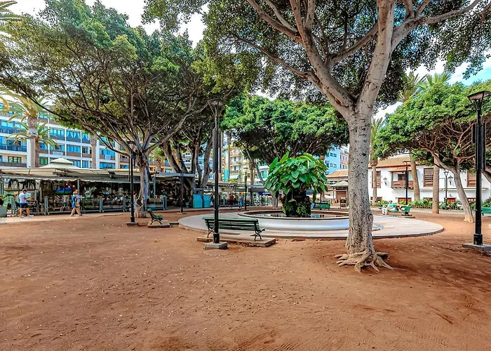 Home2book Near Playa Del Muelle Daire *